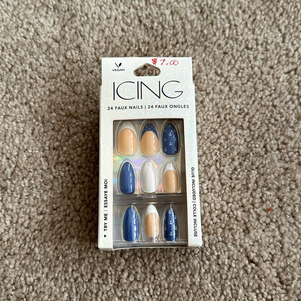 Cute nails in the brand icing